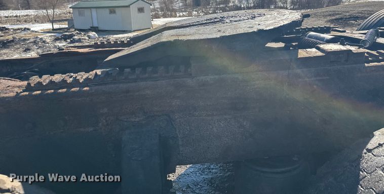 image for item FK1609 2000 Peterbilt 379 semi truck