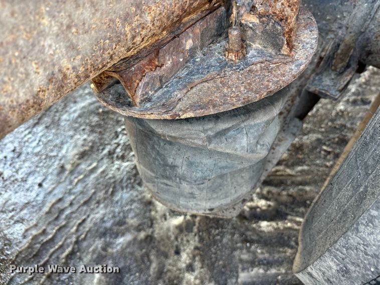 image for item FK1609 2000 Peterbilt 379 semi truck