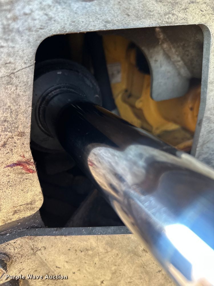 image for item FK1610 2006 John Deere 648GIII skidder