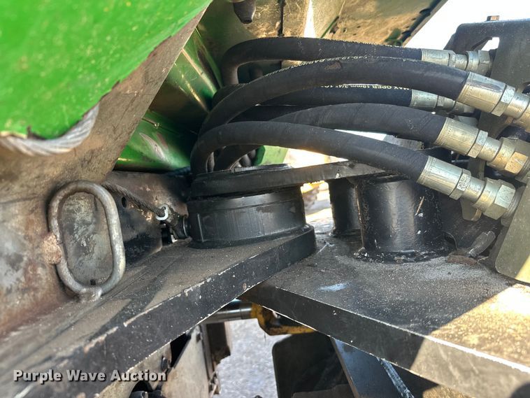 image for item FK1610 2006 John Deere 648GIII skidder