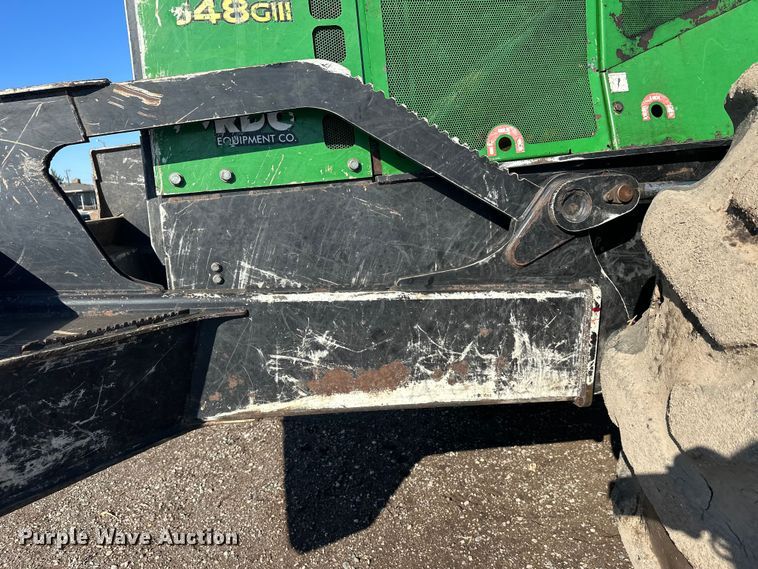 image for item FK1610 2006 John Deere 648GIII skidder