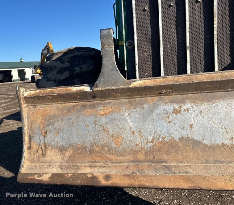 image for item FK1610 2006 John Deere 648GIII skidder