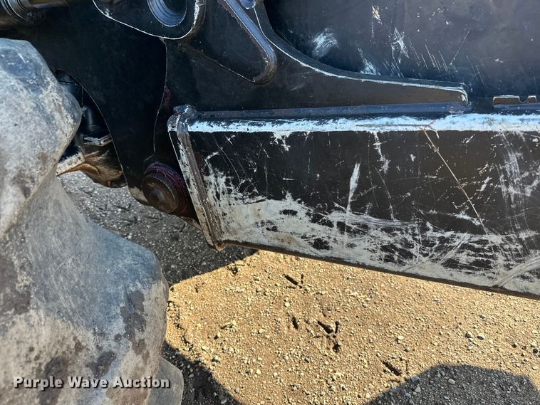 image for item FK1610 2006 John Deere 648GIII skidder