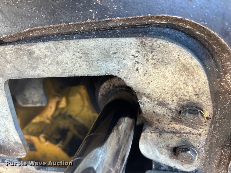 image for item FK1610 2006 John Deere 648GIII skidder