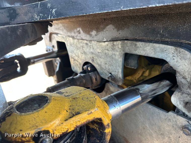 image for item FK1610 2006 John Deere 648GIII skidder