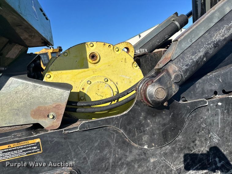 image for item FK1610 2006 John Deere 648GIII skidder