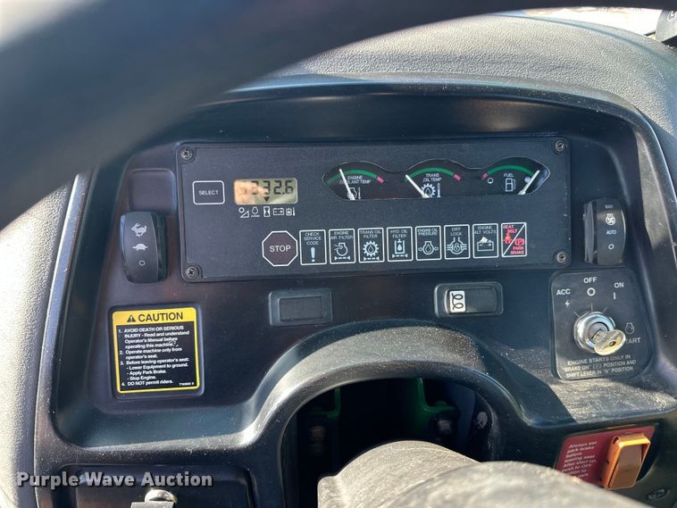 image for item FK1610 2006 John Deere 648GIII skidder