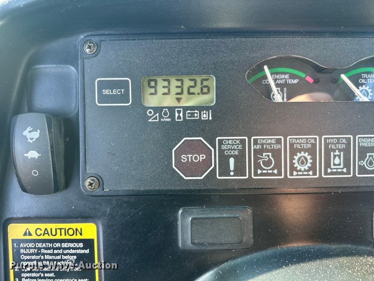 image for item FK1610 2006 John Deere 648GIII skidder