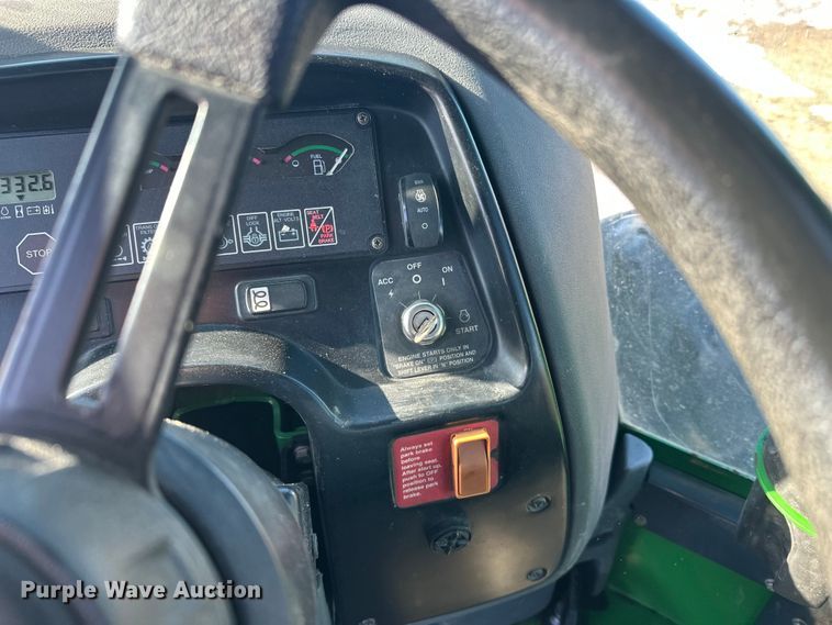 image for item FK1610 2006 John Deere 648GIII skidder