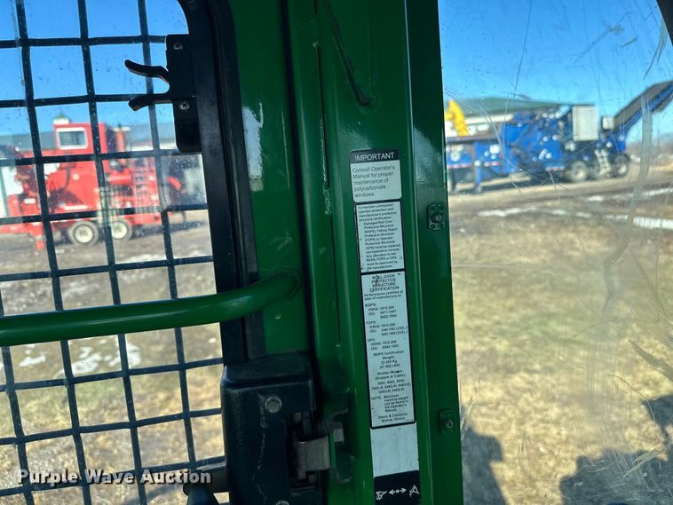 image for item FK1610 2006 John Deere 648GIII skidder