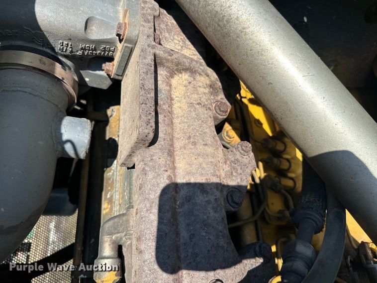 image for item FK1610 2006 John Deere 648GIII skidder