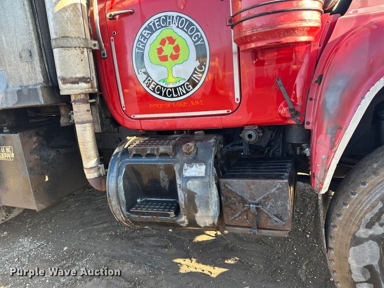 image for item FK1612 1988 Mack RD688SX dump truck