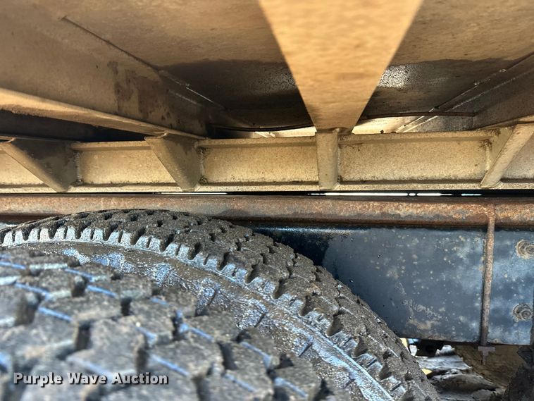 image for item FK1612 1988 Mack RD688SX dump truck