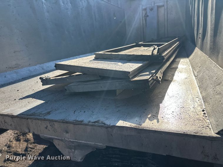 image for item FK1612 1988 Mack RD688SX dump truck