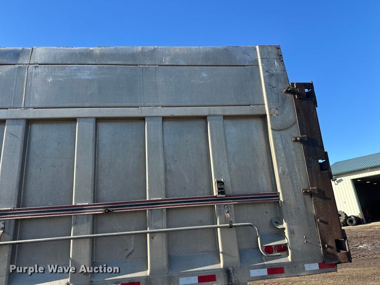 image for item FK1612 1988 Mack RD688SX dump truck