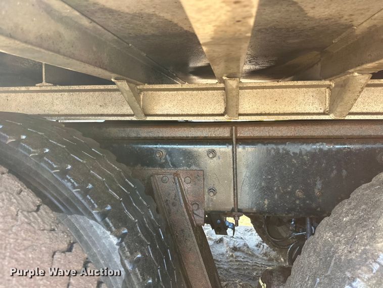 image for item FK1612 1988 Mack RD688SX dump truck