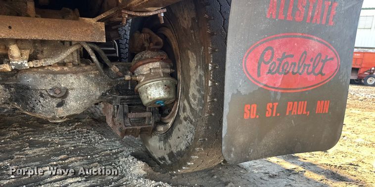 image for item FK1612 1988 Mack RD688SX dump truck