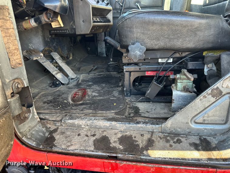 image for item FK1612 1988 Mack RD688SX dump truck