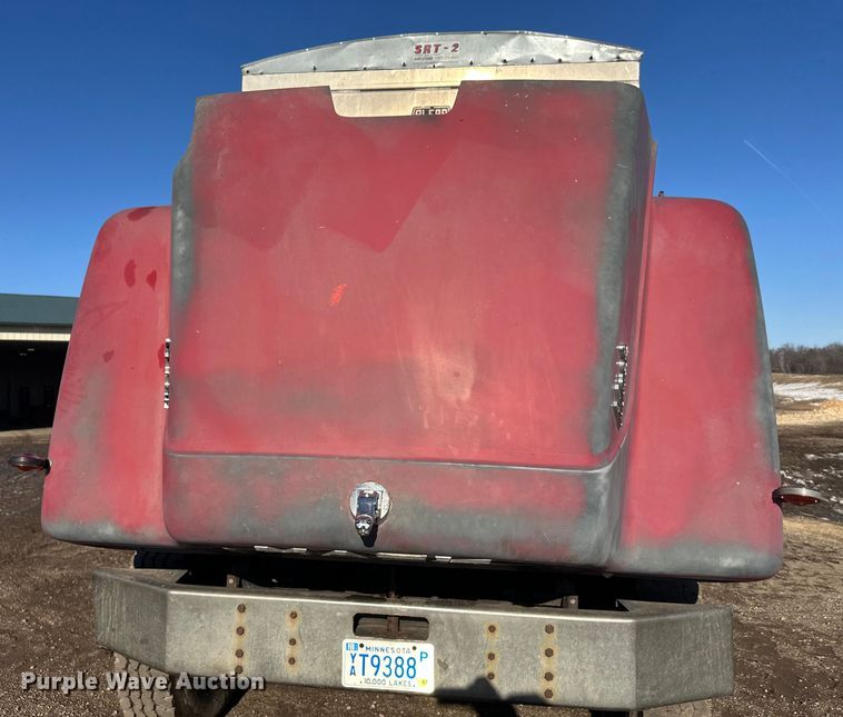 image for item FK1612 1988 Mack RD688SX dump truck