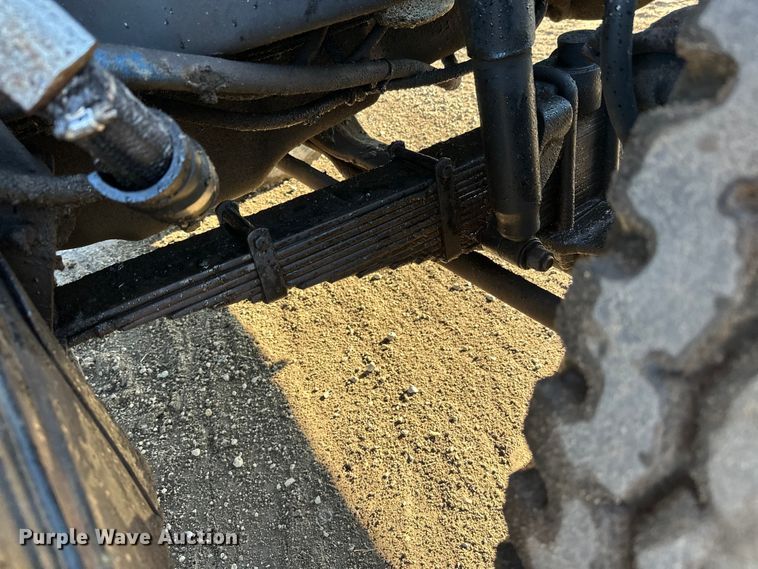 image for item FK1612 1988 Mack RD688SX dump truck