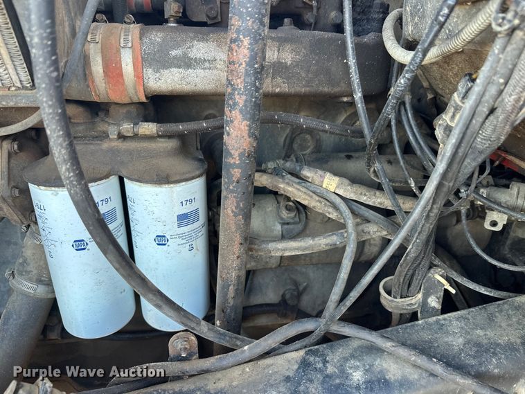 image for item FK1612 1988 Mack RD688SX dump truck