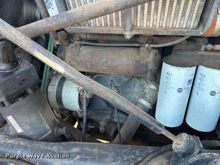 image for item FK1612 1988 Mack RD688SX dump truck