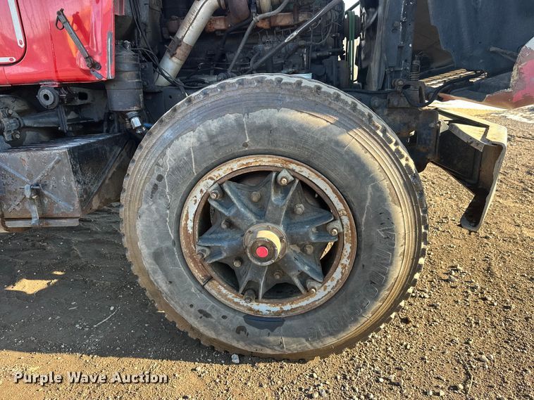 image for item FK1612 1988 Mack RD688SX dump truck