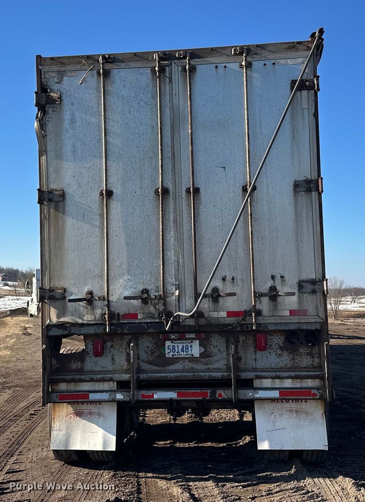 image for item FK1630 2003 Peerless Peerless live bottom trailer