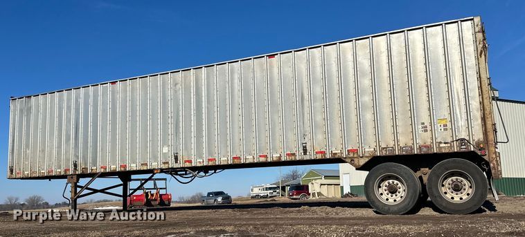 image for item FK1630 2003 Peerless Peerless live bottom trailer