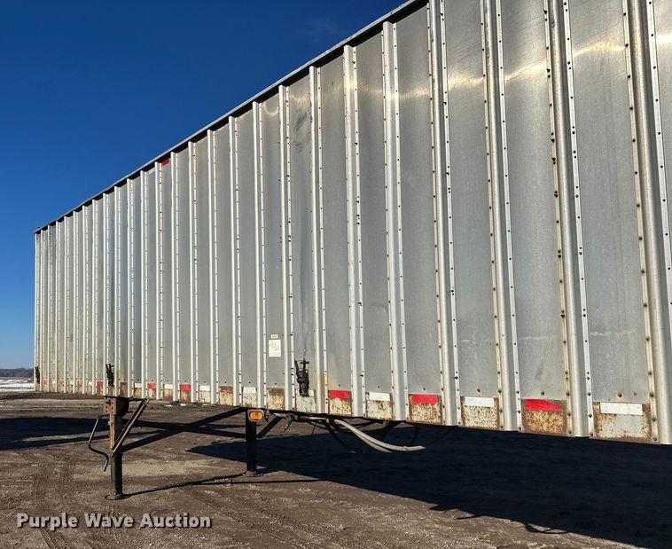 image for item FK1630 2003 Peerless Peerless live bottom trailer