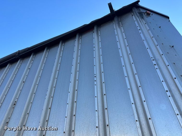 image for item FK1630 2003 Peerless Peerless live bottom trailer