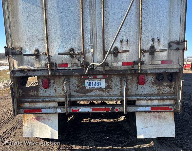 image for item FK1630 2003 Peerless Peerless live bottom trailer