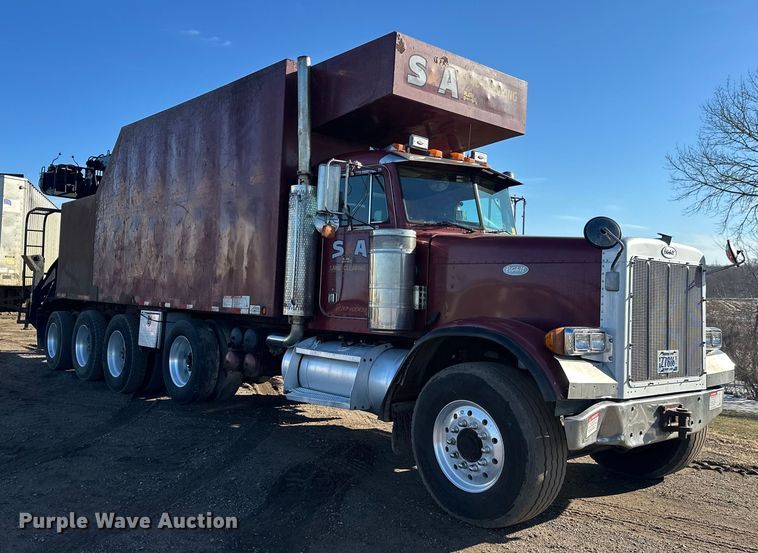 image for item FK1631 1997 Peterbilt 379 grapple crane truck