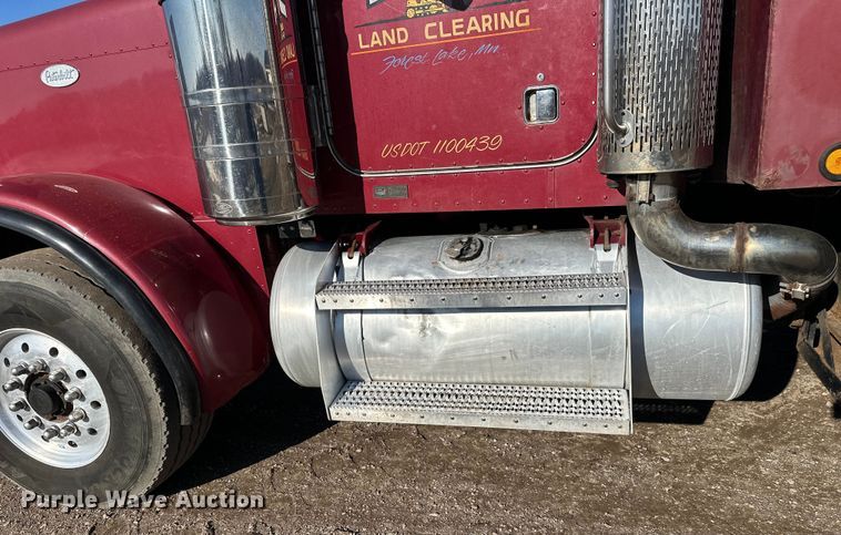 image for item FK1631 1997 Peterbilt 379 grapple crane truck