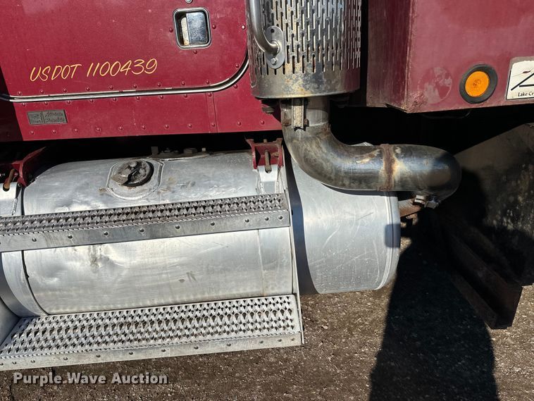 image for item FK1631 1997 Peterbilt 379 grapple crane truck