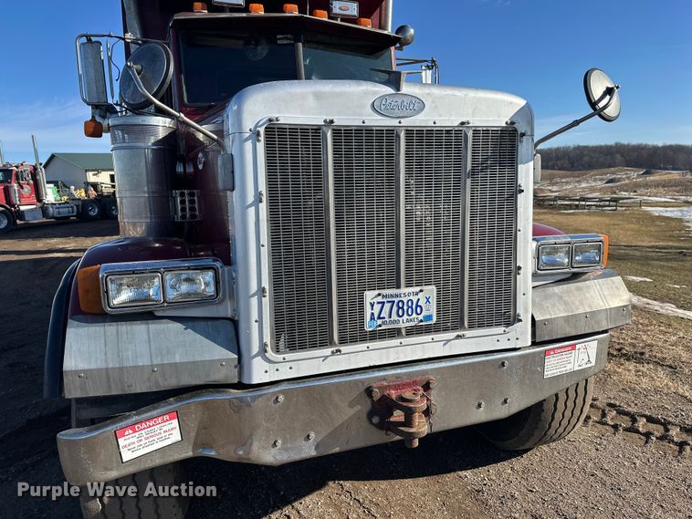 image for item FK1631 1997 Peterbilt 379 grapple crane truck