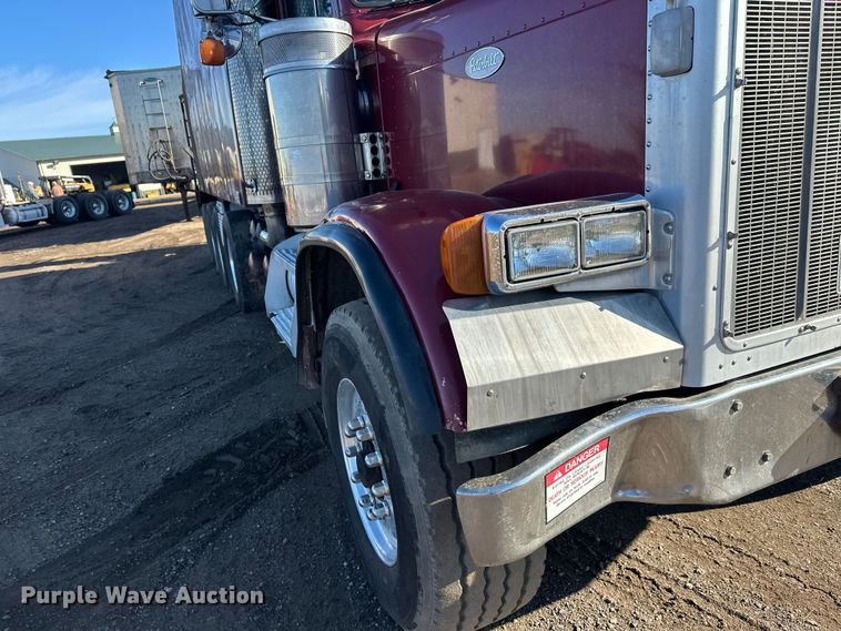 image for item FK1631 1997 Peterbilt 379 grapple crane truck