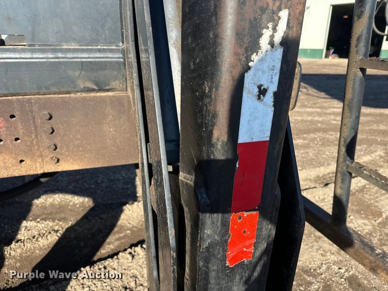 image for item FK1631 1997 Peterbilt 379 grapple crane truck