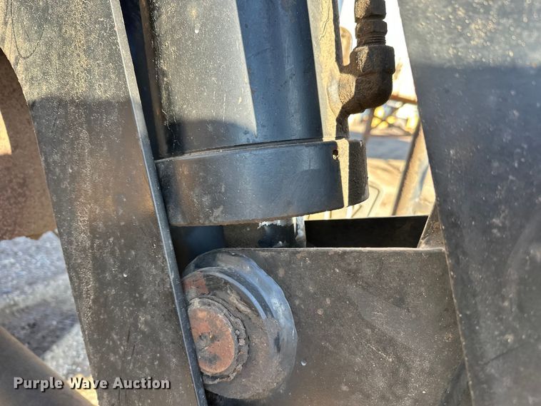 image for item FK1631 1997 Peterbilt 379 grapple crane truck