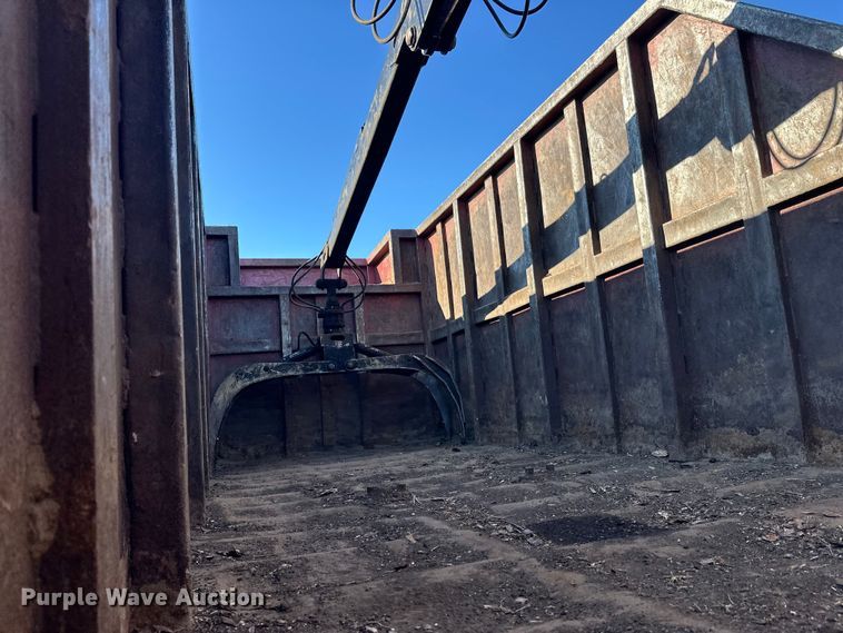 image for item FK1631 1997 Peterbilt 379 grapple crane truck