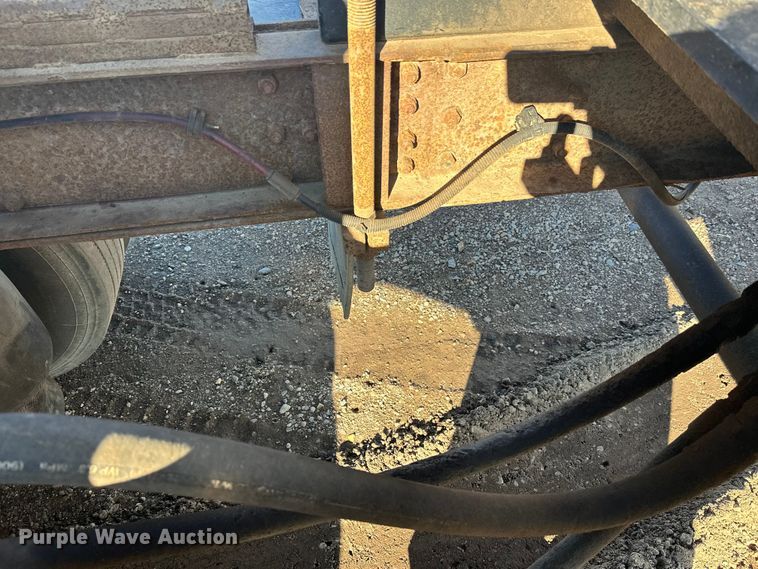 image for item FK1631 1997 Peterbilt 379 grapple crane truck