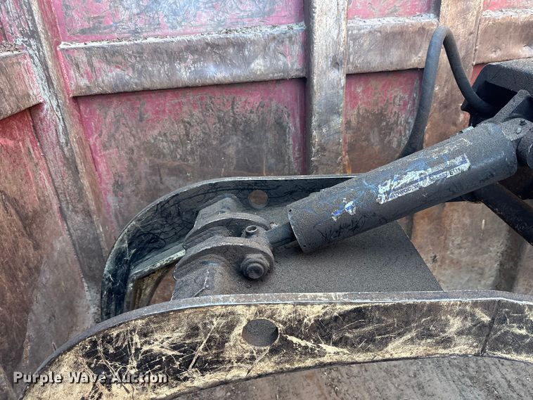 image for item FK1631 1997 Peterbilt 379 grapple crane truck