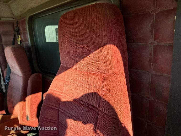 image for item FK1631 1997 Peterbilt 379 grapple crane truck