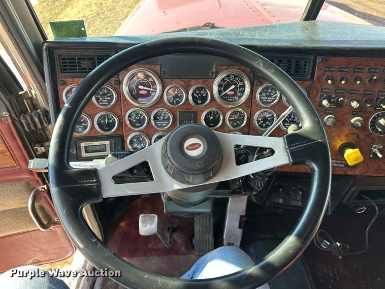 image for item FK1631 1997 Peterbilt 379 grapple crane truck