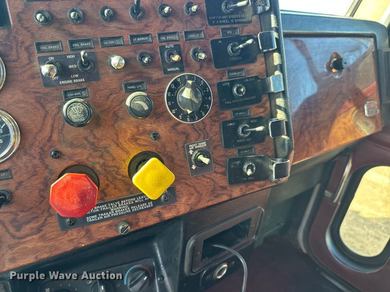 image for item FK1631 1997 Peterbilt 379 grapple crane truck