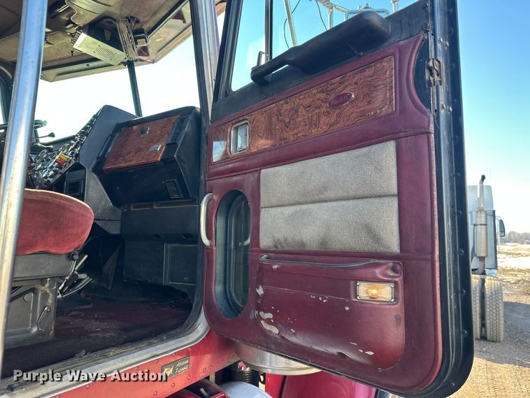 image for item FK1631 1997 Peterbilt 379 grapple crane truck