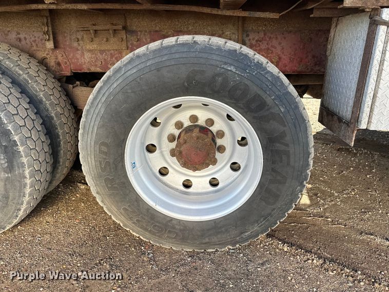 image for item FK1631 1997 Peterbilt 379 grapple crane truck