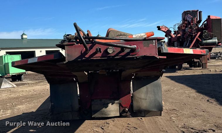 image for item FK1633 2000 Trail King TK110HDG-533 lowboy equipment trailer