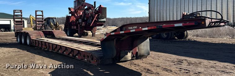 image for item FK1633 2000 Trail King TK110HDG-533 lowboy equipment trailer