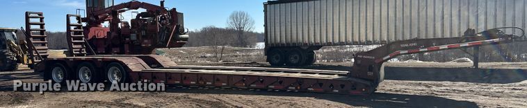 image for item FK1633 2000 Trail King TK110HDG-533 lowboy equipment trailer